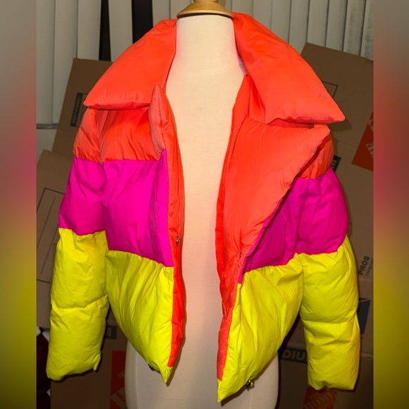 Azalea Wang Jackets & Blazers - Azalea wang Colorblock yellow Orange pink striped Puffer Jacket sm